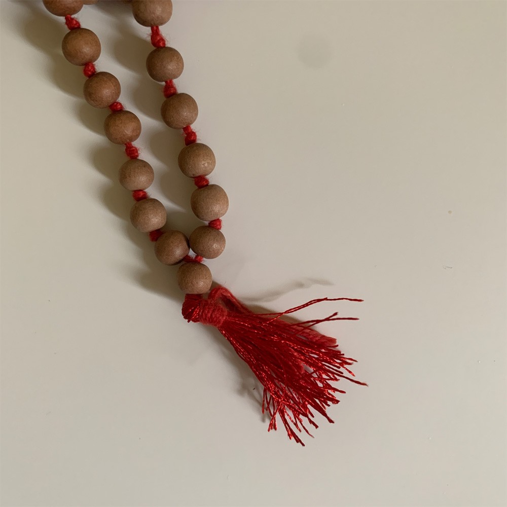 Sandalwood Knotted Mala (Medium)