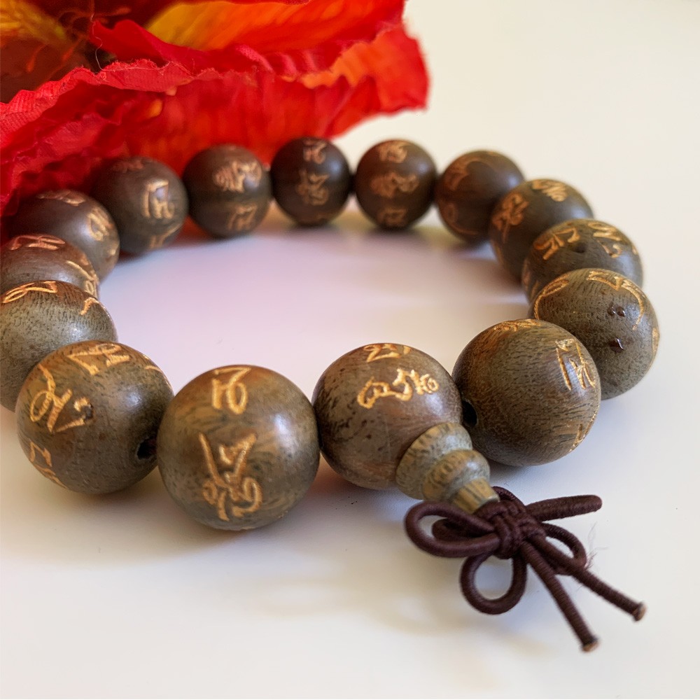 Large Wooden Mala Bracelet - Taupe Mantra