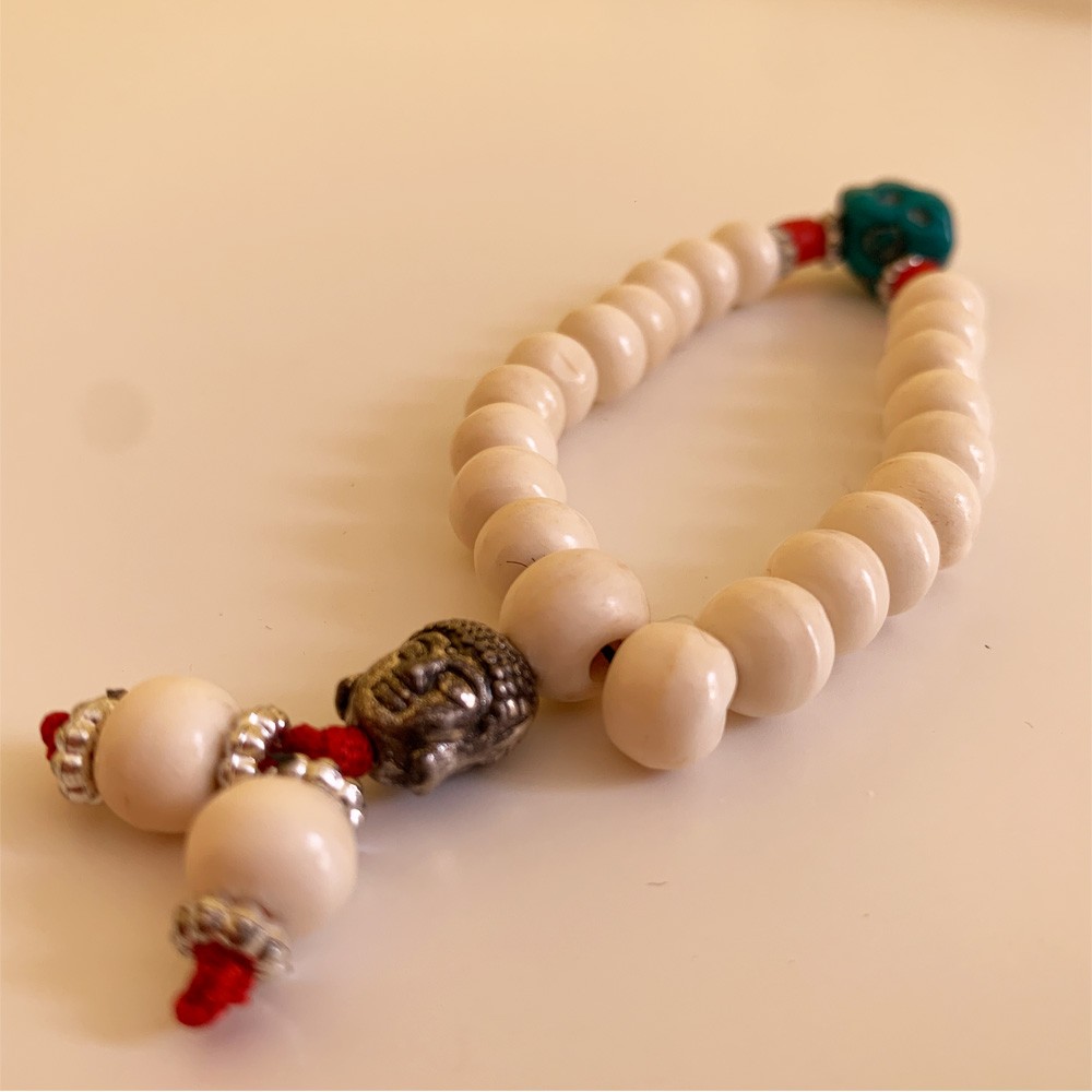 Tibetan Mala Bracelet with Turquoise Bead - White